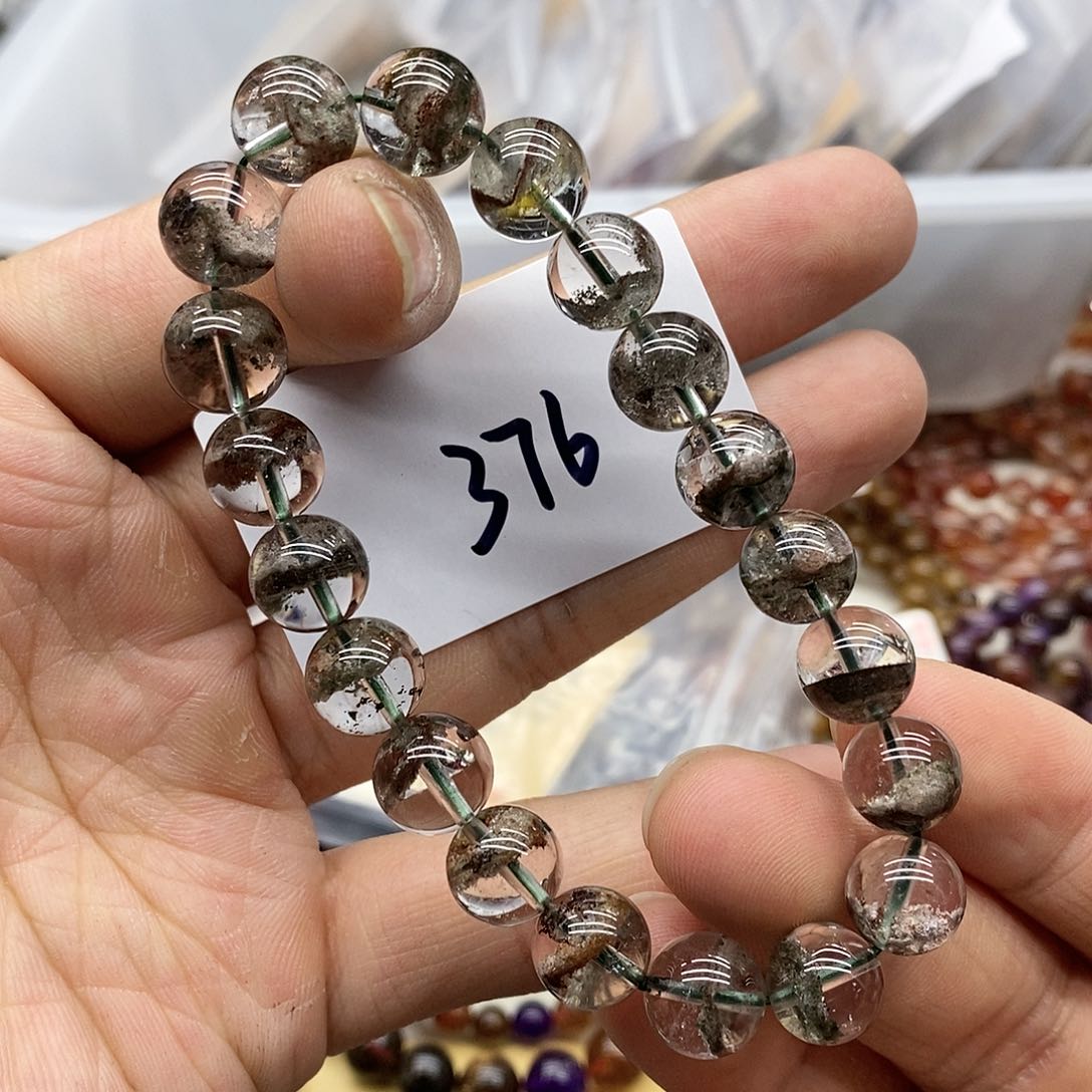 水晶手串未镶嵌天然