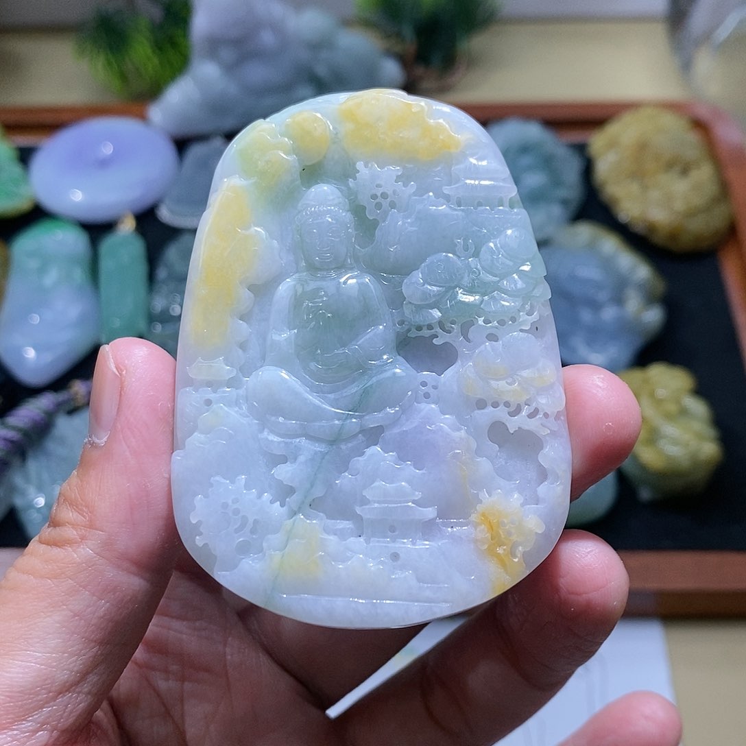 【闪购商品】翡翠颈饰未镶嵌山水观音