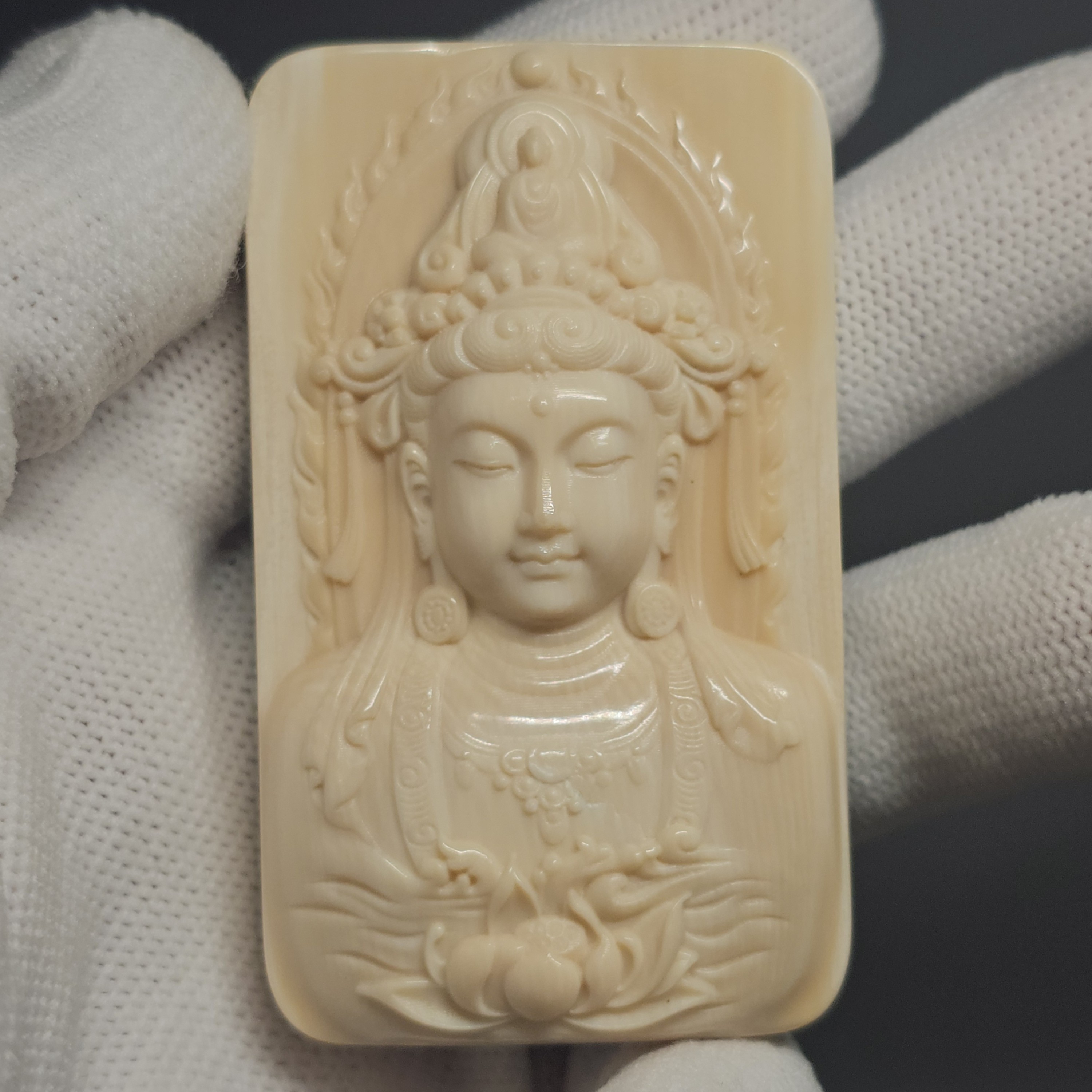 天然猛犸牙度母观音吊坠