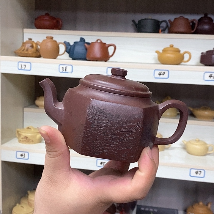 茶壶紫砂一手货源  点关注