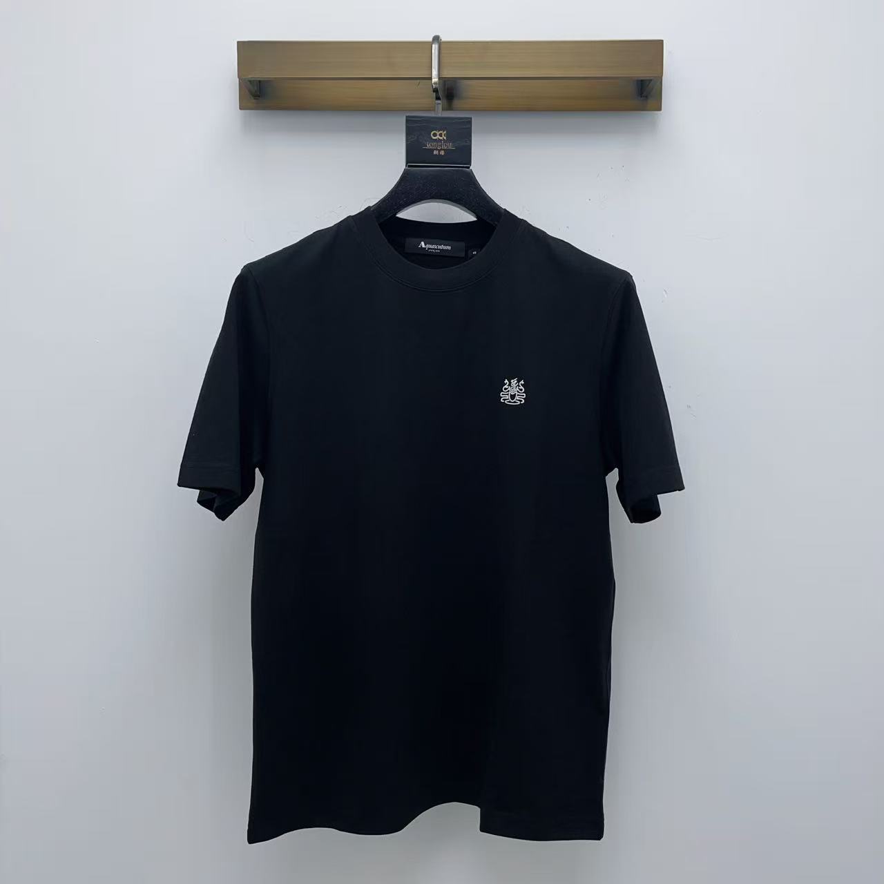Aquascutum/雅格狮丹25秋冬欧美简约男士修身速干运动休闲T恤