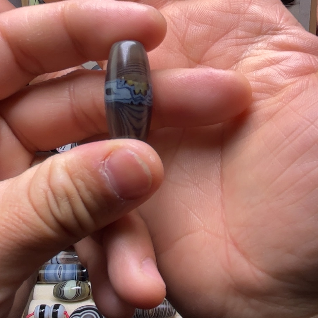 未镶嵌颈饰玛瑙/玉髓R****l