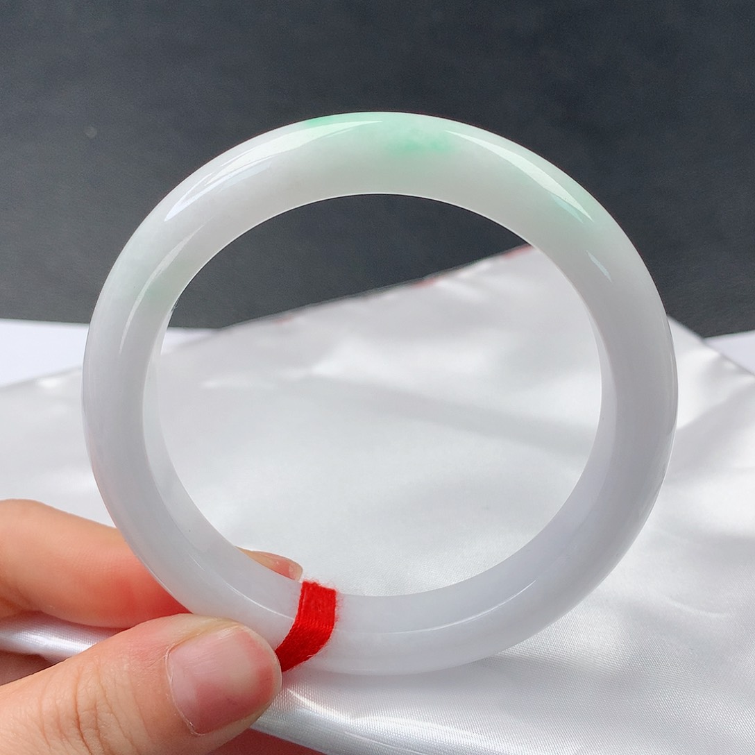 翡翠手镯未镶嵌84正58.8