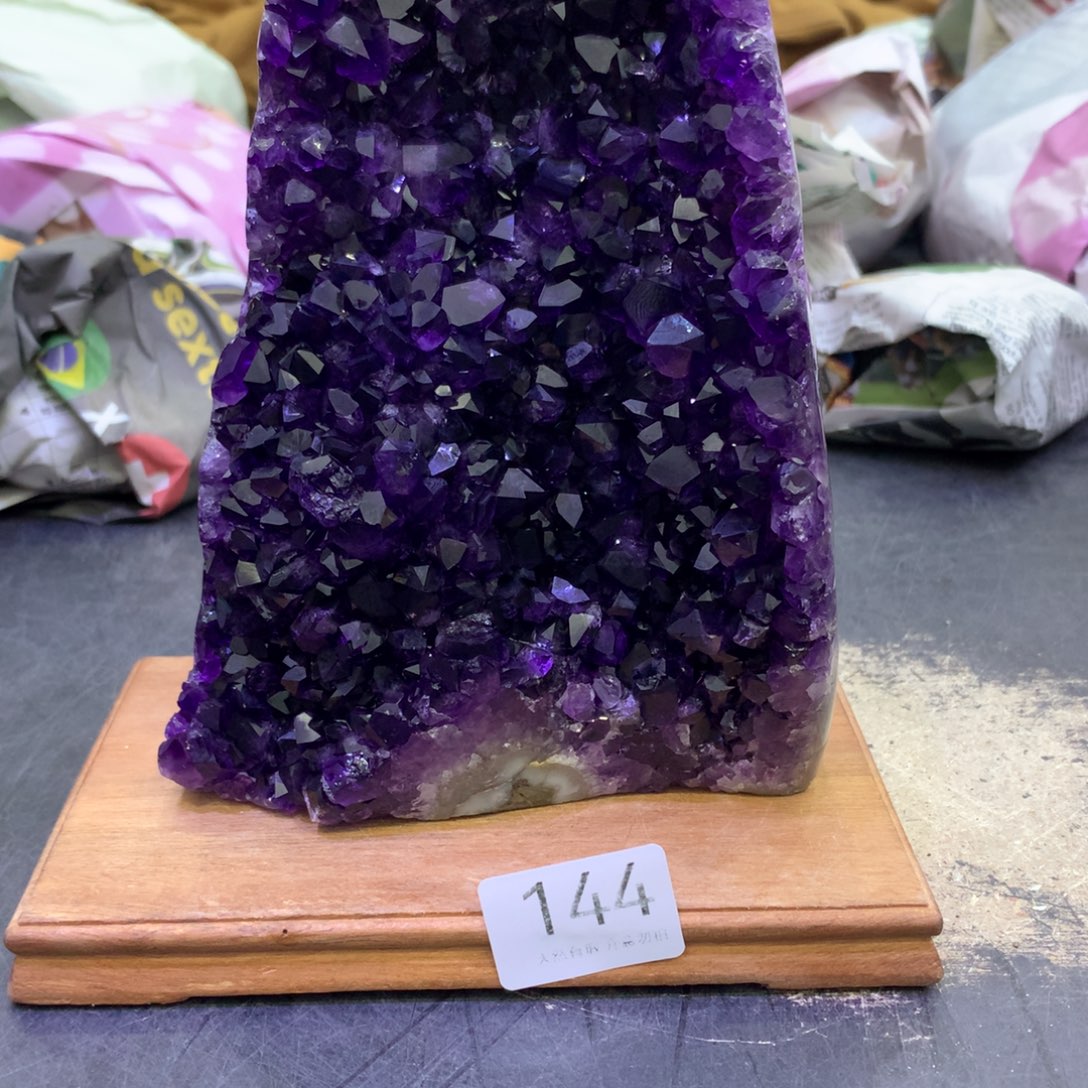 水晶摆件未镶嵌紫晶144