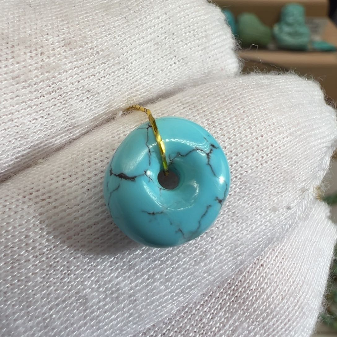 绿松石配饰未镶嵌