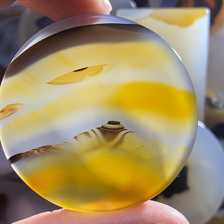 未镶嵌颈饰玛瑙/玉髓敬*阁