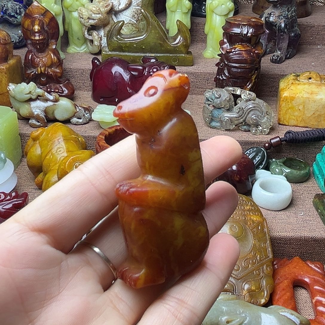 白玉菩提吊坠90。。