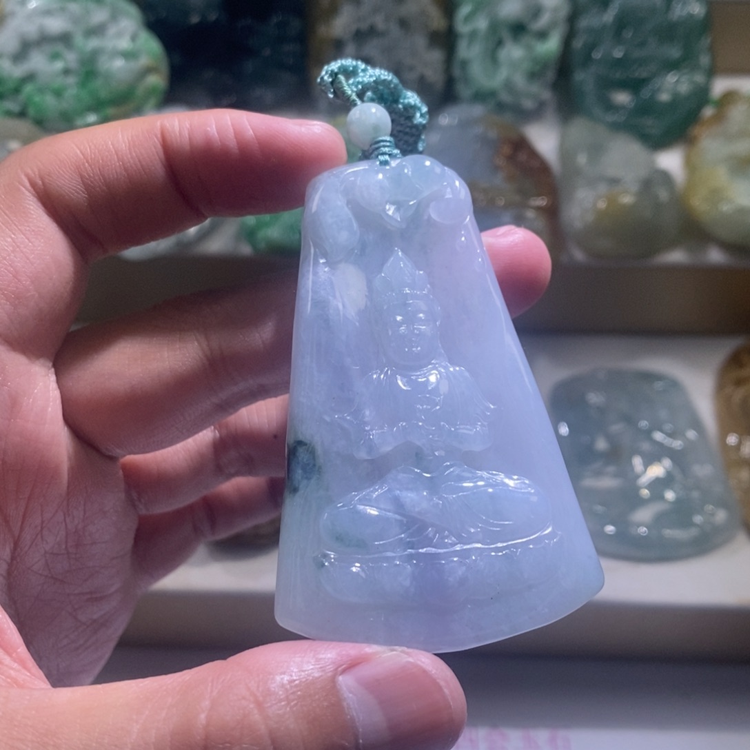 【闪购商品】翡翠颈饰未镶嵌观音