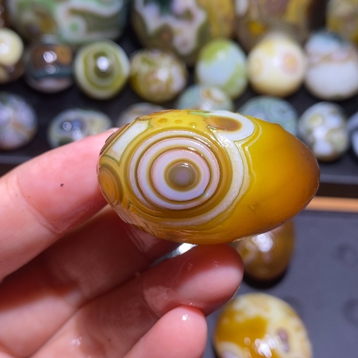 未镶嵌玛瑙/玉髓珠宝半成品100