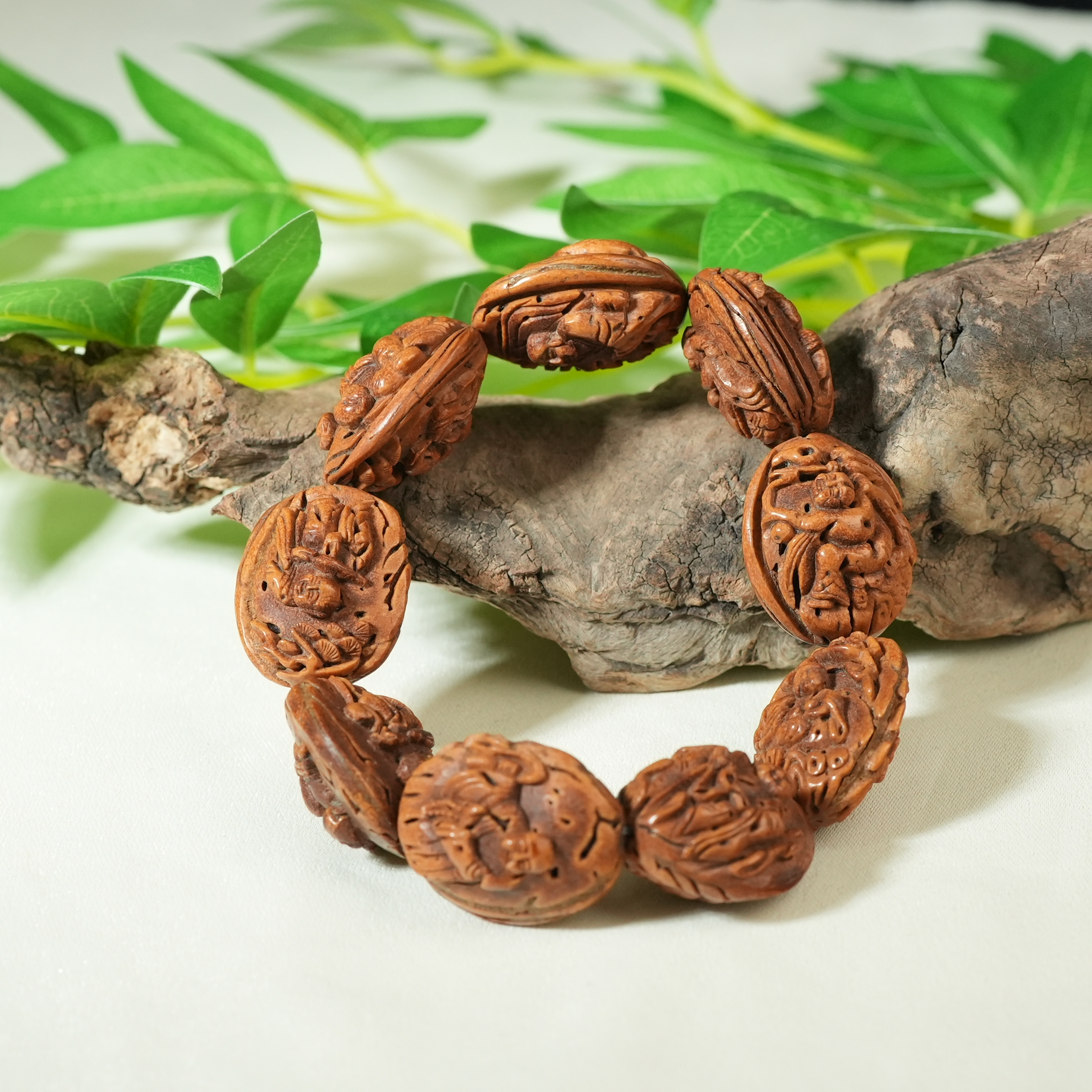 民国十八罗汉核雕手串【华豫之门】AAGTY241213012