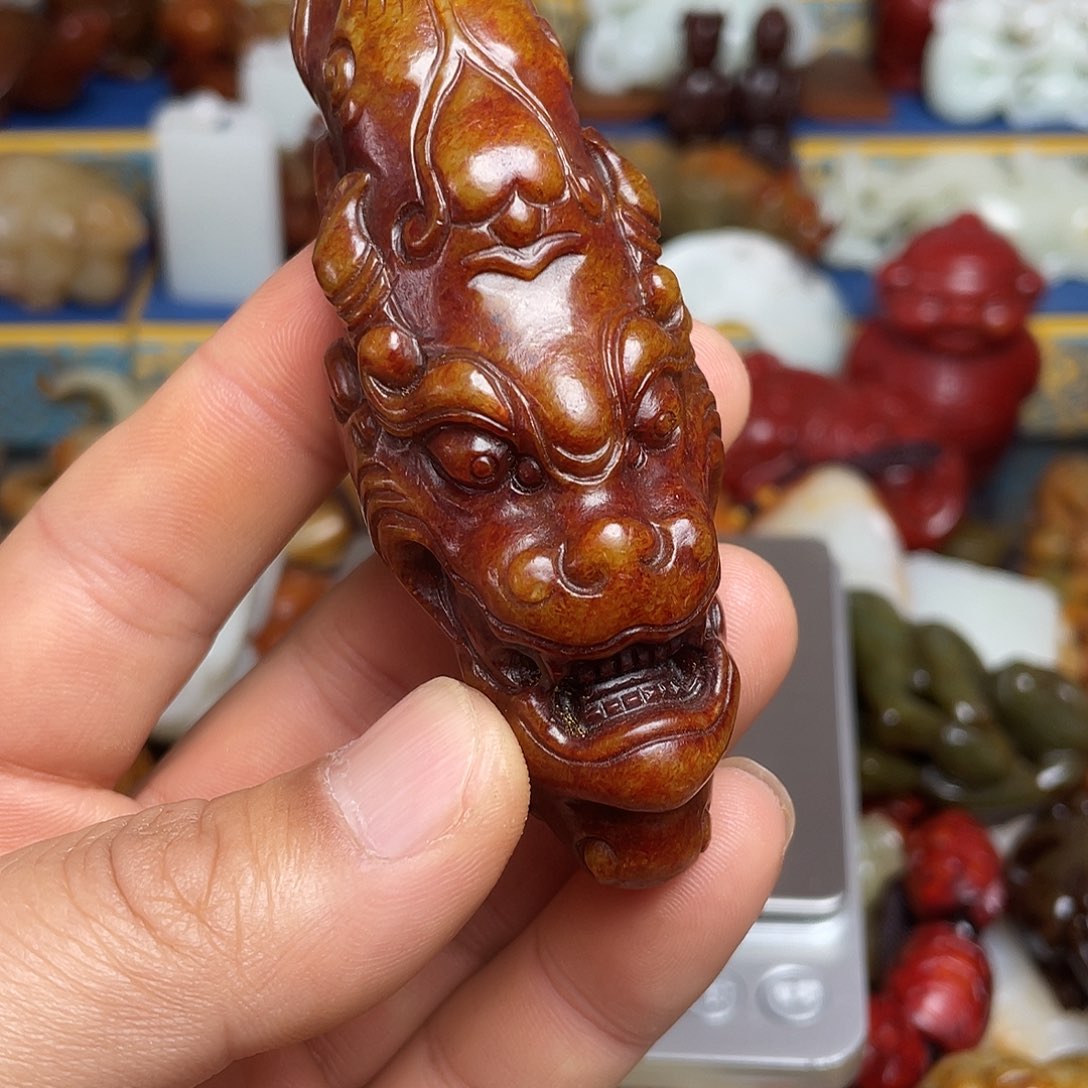 潇***芊和田玉未镶嵌挂件