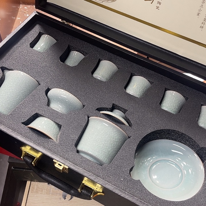 孤品茶具。                 