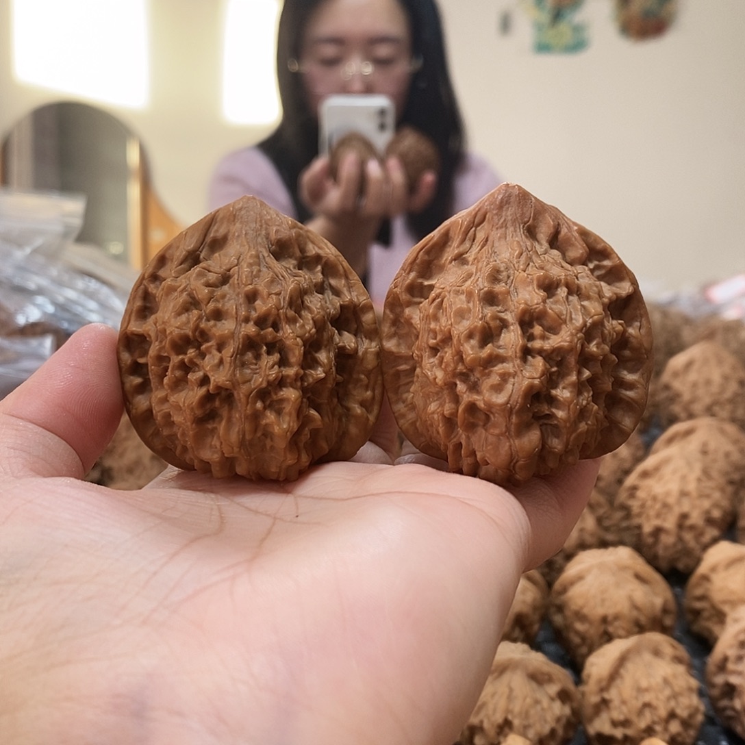 桃核吊坠 官帽 48