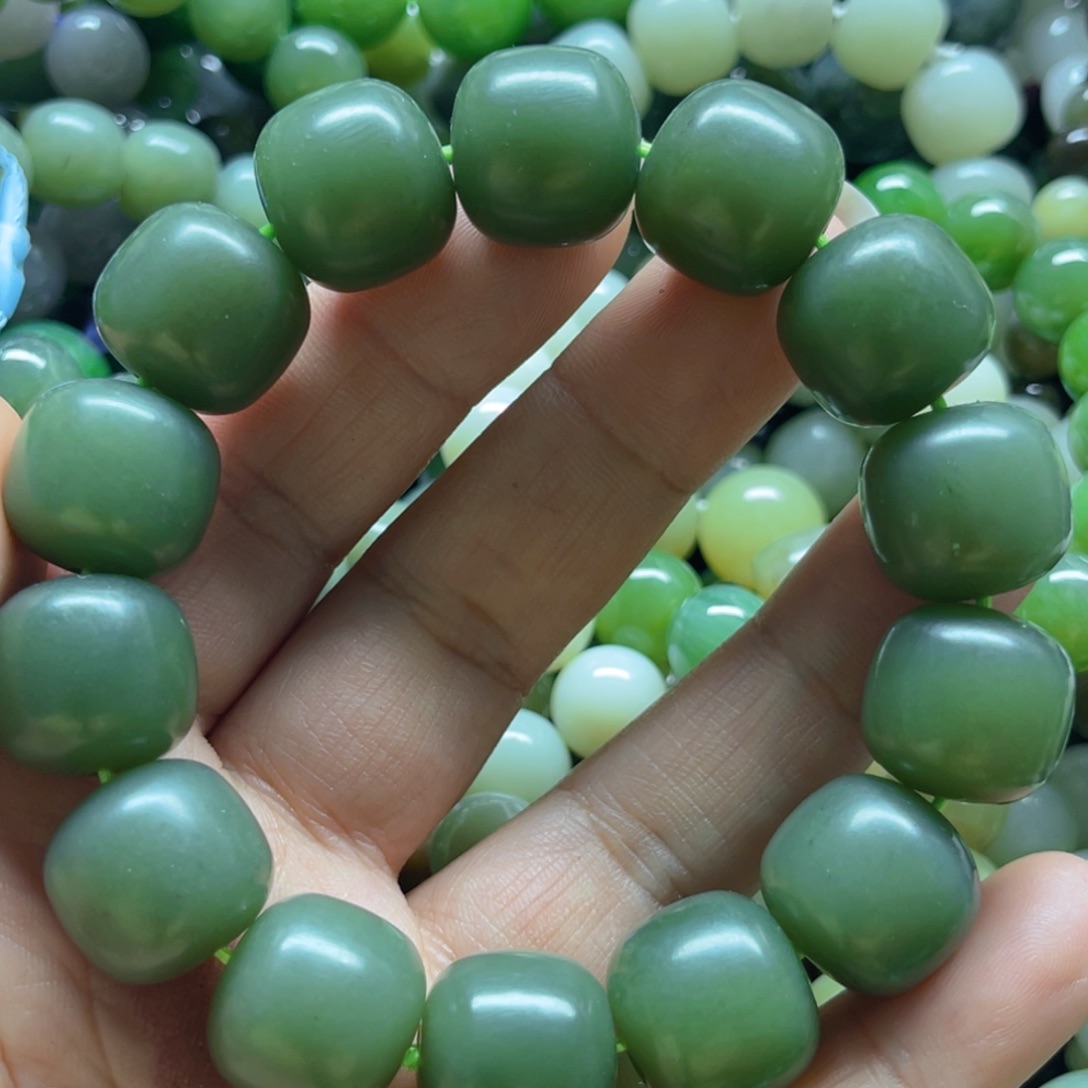 和田玉手链未镶嵌