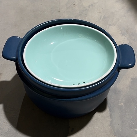 微瑕，明火口径24厘米，高15带盖5L