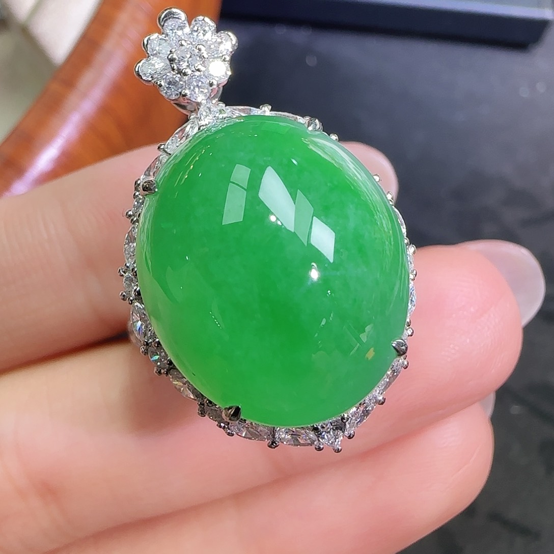 翡翠18K金镶嵌吊坠(不含链)