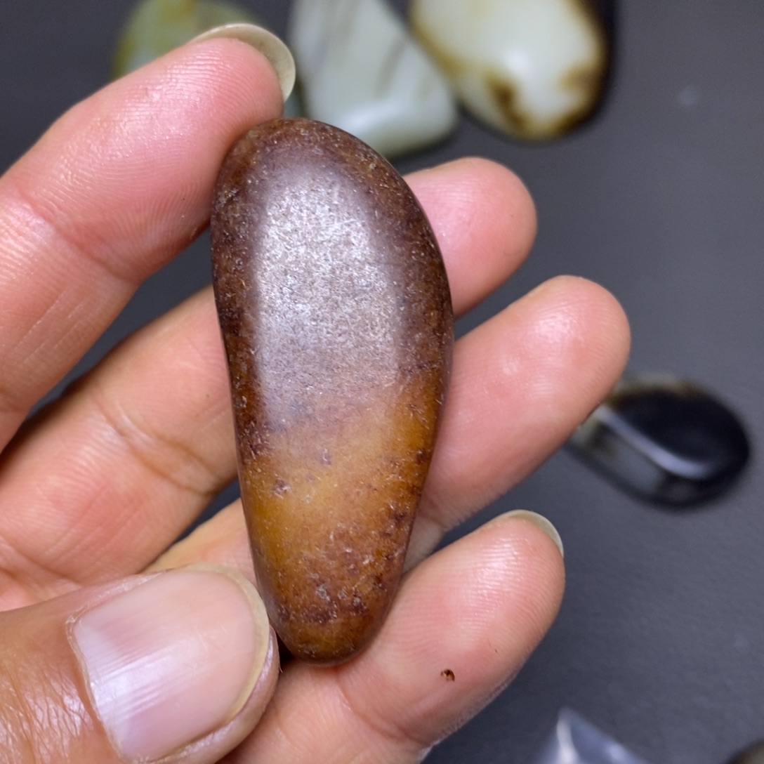 和田玉（糖玉）未镶嵌挂件