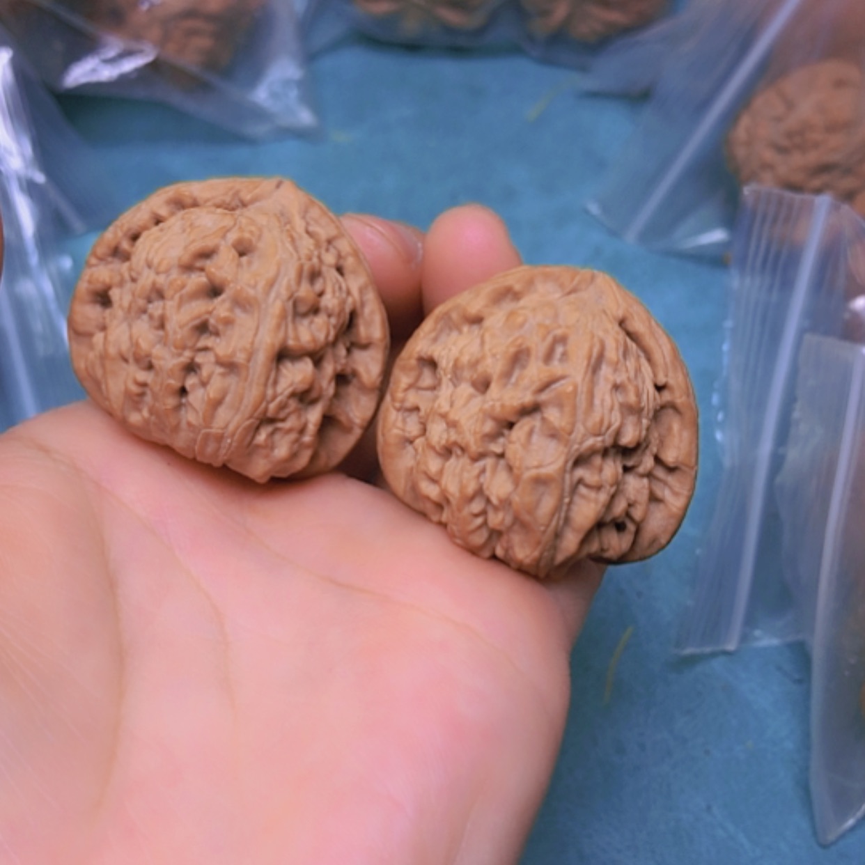 【闪购商品】把件核桃36三角白全品