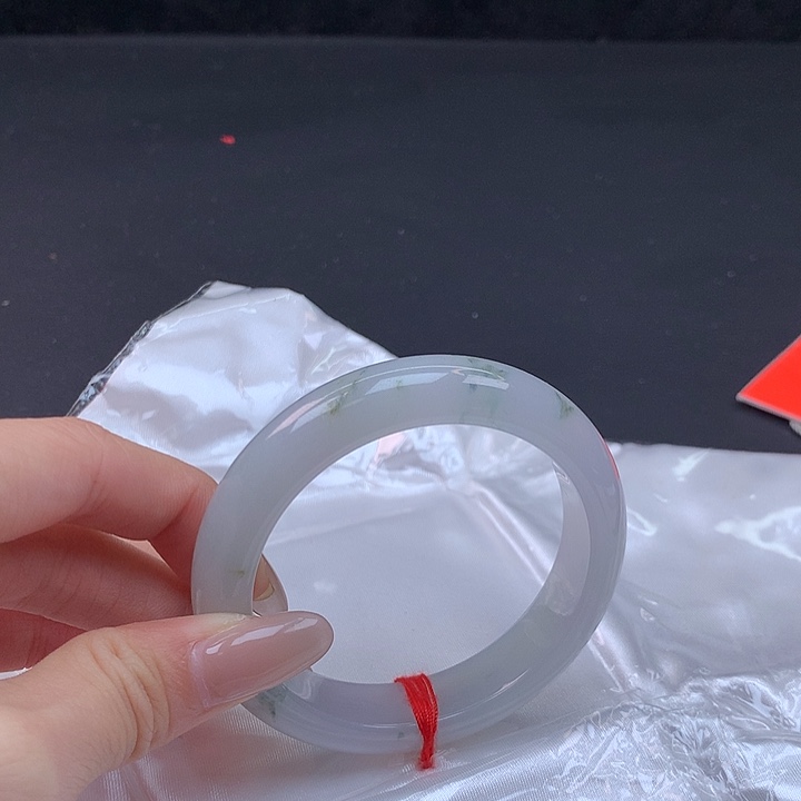 翡翠未镶嵌手镯55