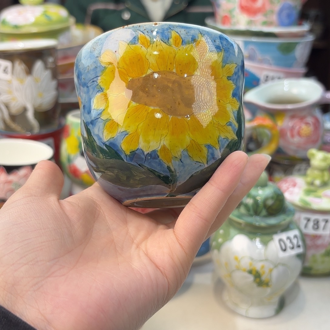 瓷片兔兔好可爱啊我