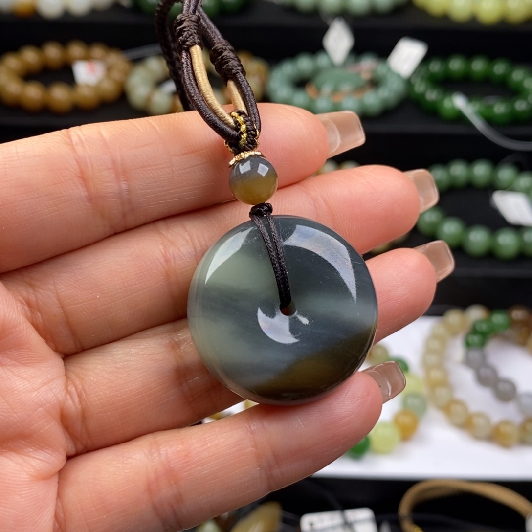 和田玉吊坠未镶嵌@*木