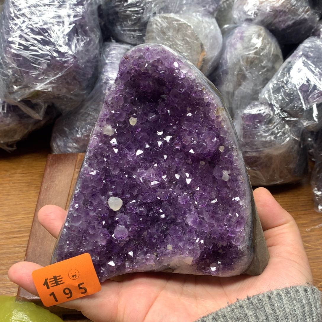 水晶大型摆件（非配饰）未镶嵌