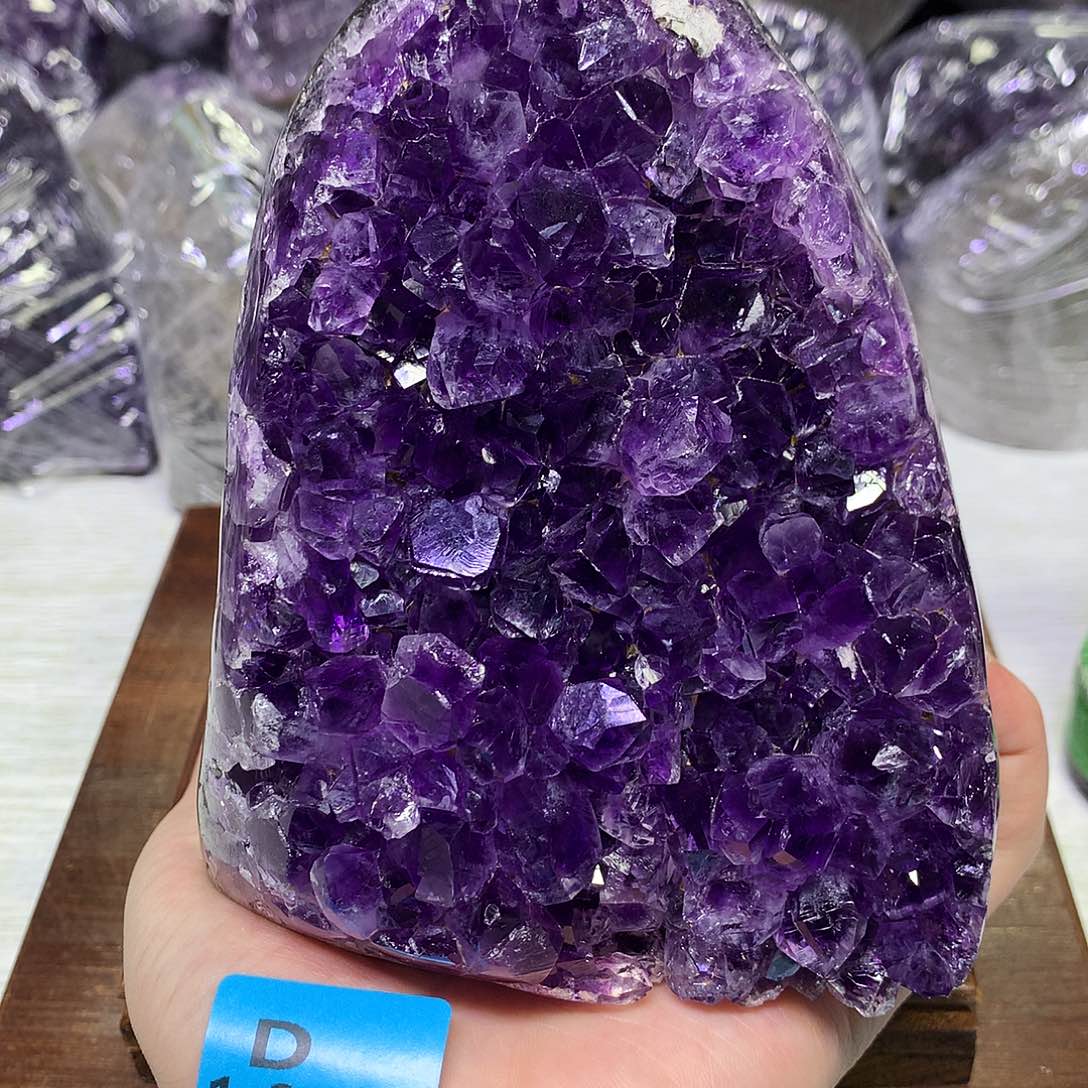 紫晶大型摆件（非配饰）未镶嵌
