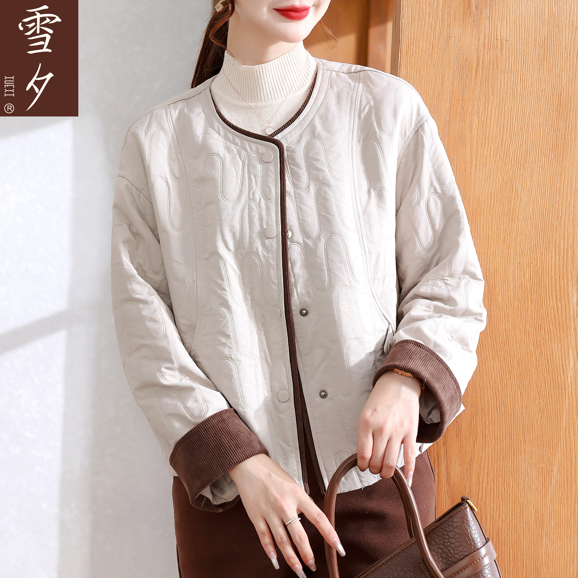 妈妈洋气棉袄秋冬装2025新款洋气今年流行中老年女装百搭外套50岁