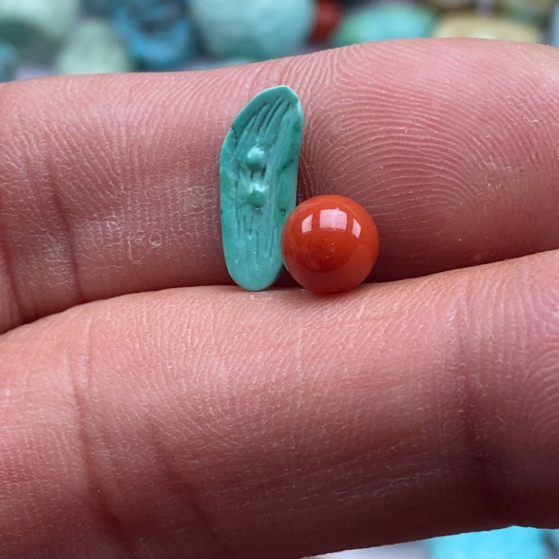 南红玛瑙未镶嵌珠宝奇石