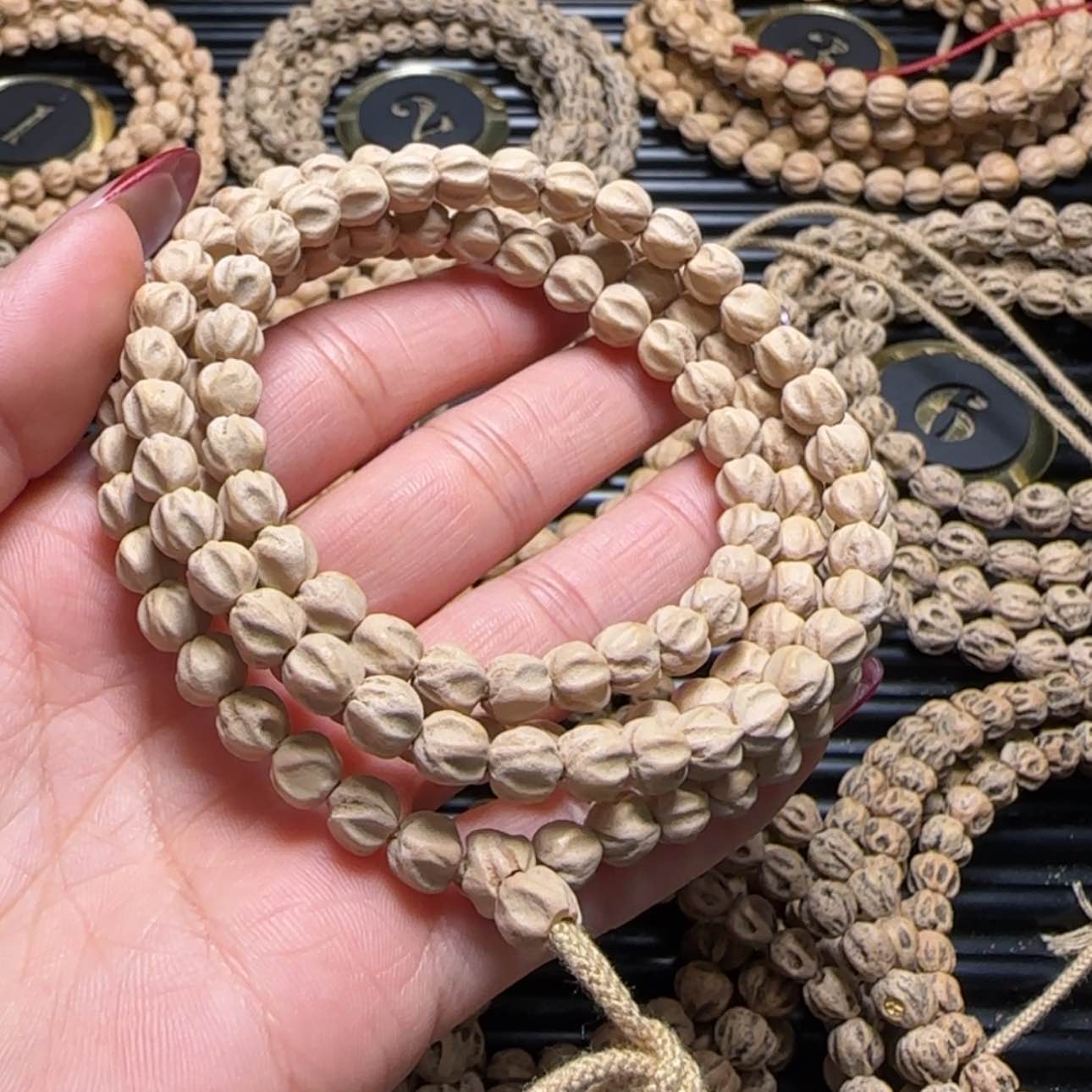 【闪购商品】柏香籽/百香籽吊坠K*