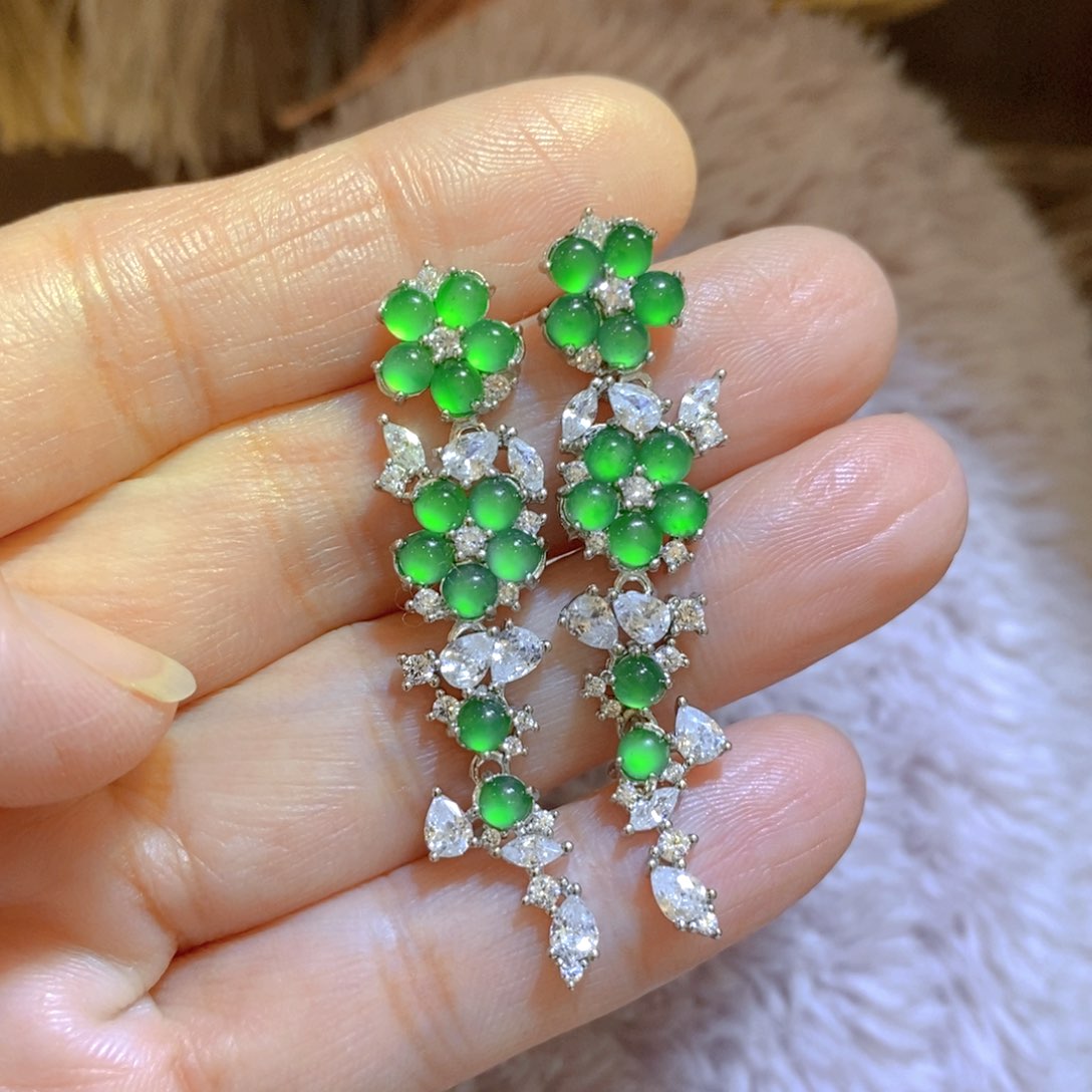 翡翠颈饰银S925镶嵌天然翡翠