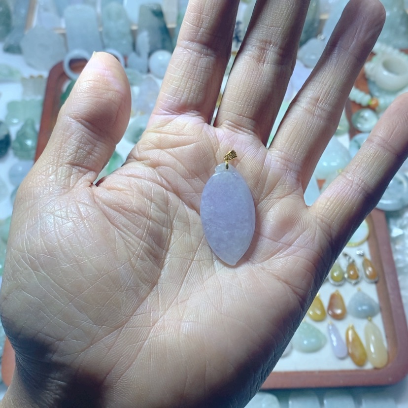 【闪购商品】颈饰未镶嵌翡翠习*挂件
