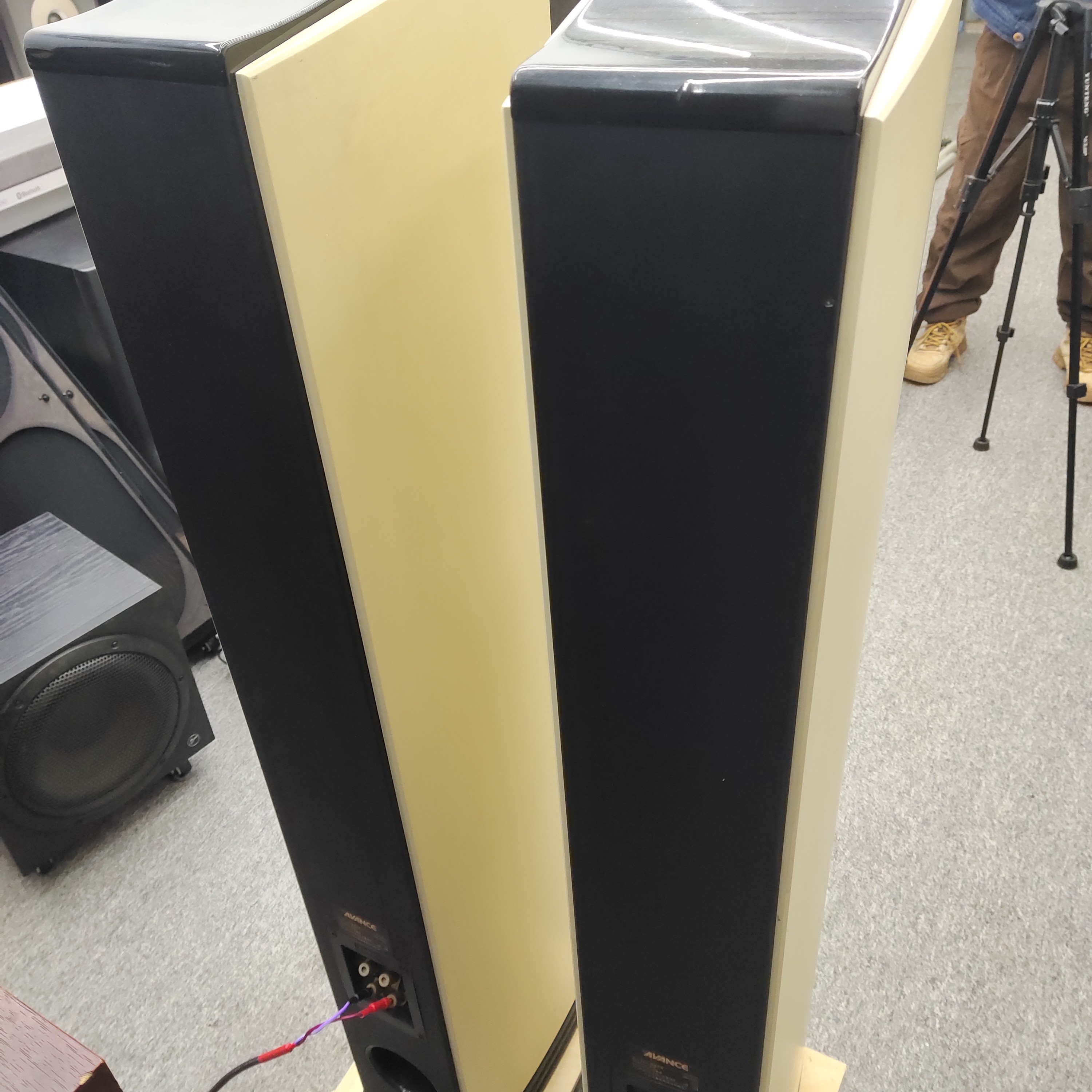 8新 皇冠之音 二手音响一对 功能正常 5寸低音 不包邮不支持7天