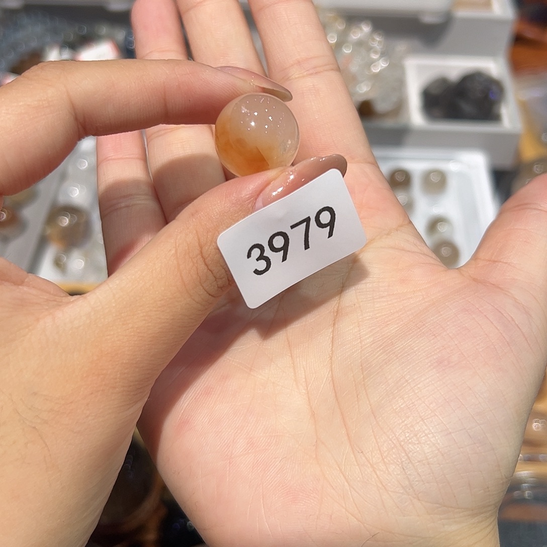 水晶未镶嵌大型摆件（非配饰）