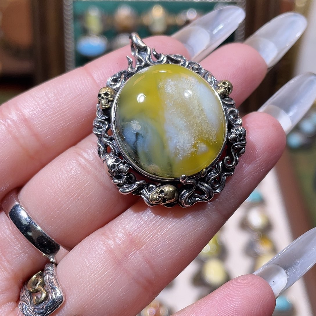 琥珀银S925镶嵌颈饰吊坠