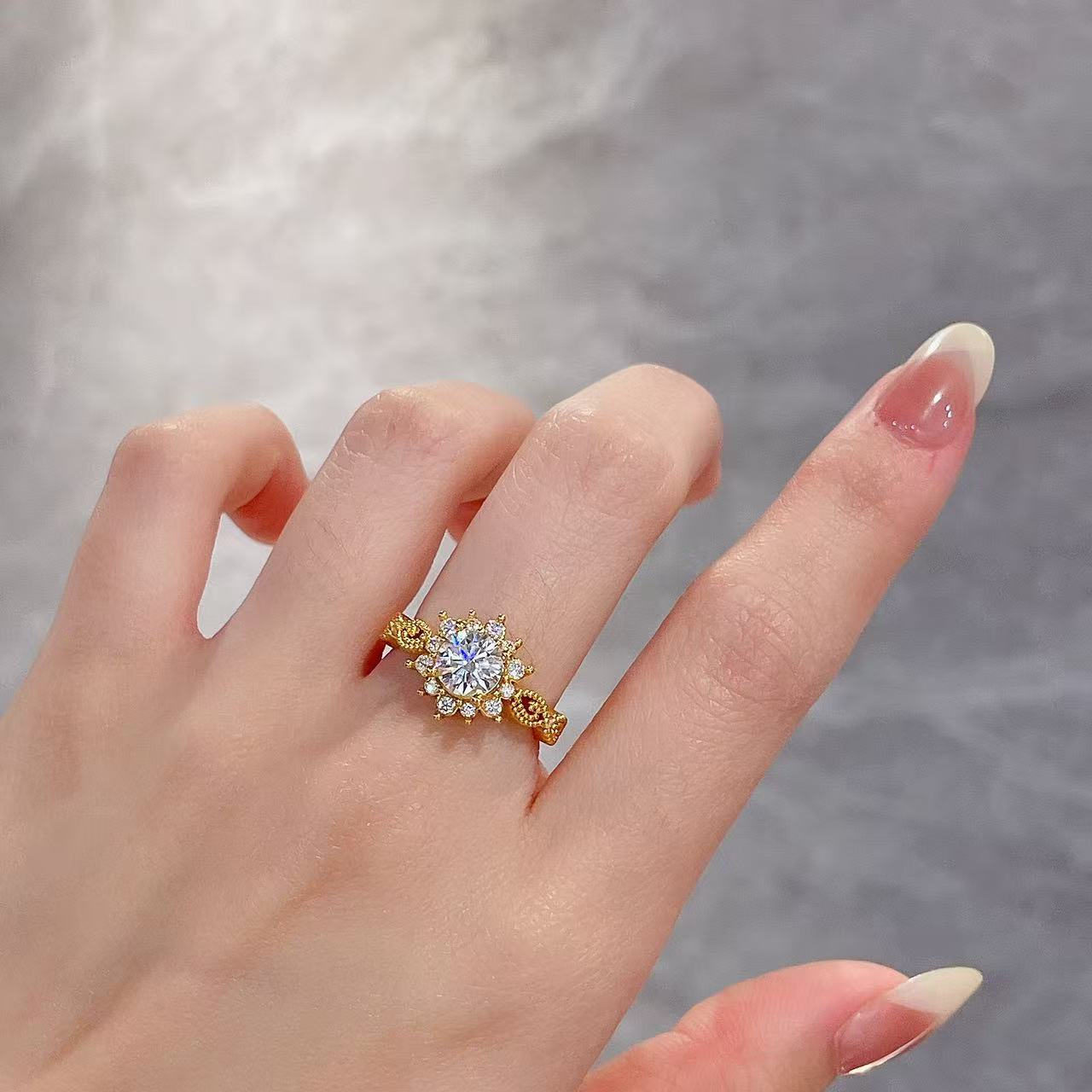 足金999 黄金首饰 5D镶嵌莫桑136戒指 镶嵌轻奢气质个性精美