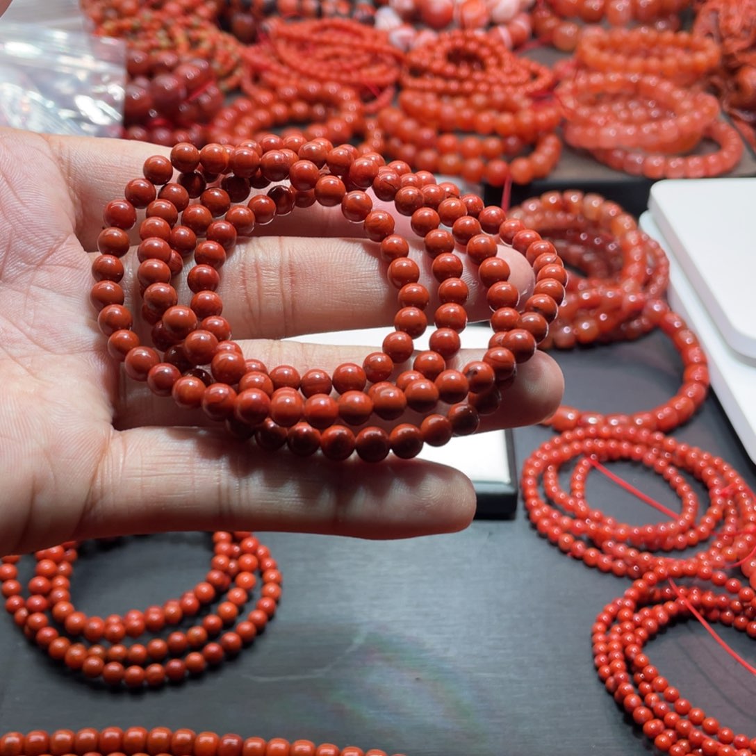 南红玛瑙手链未镶嵌
