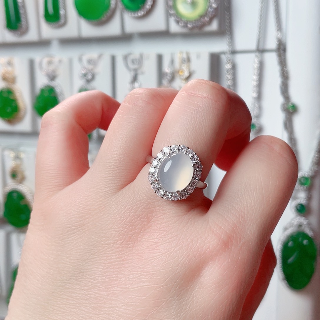 玛瑙/玉髓未镶嵌吊坠(赠链)