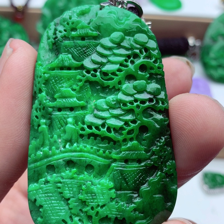 翡翠未镶嵌吊坠(不含链)