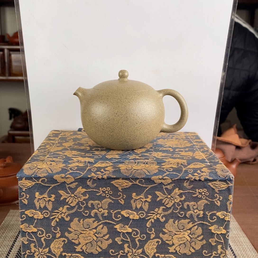 紫砂茶壶宜兴紫砂工艺美术精品