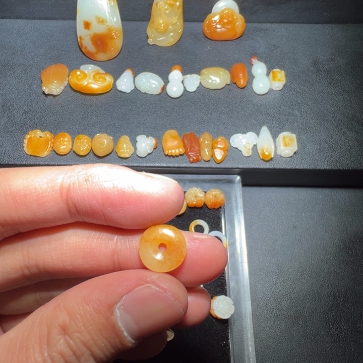 和田玉颈饰未镶嵌…*哥