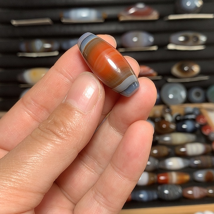 玛瑙/玉髓合金颈饰