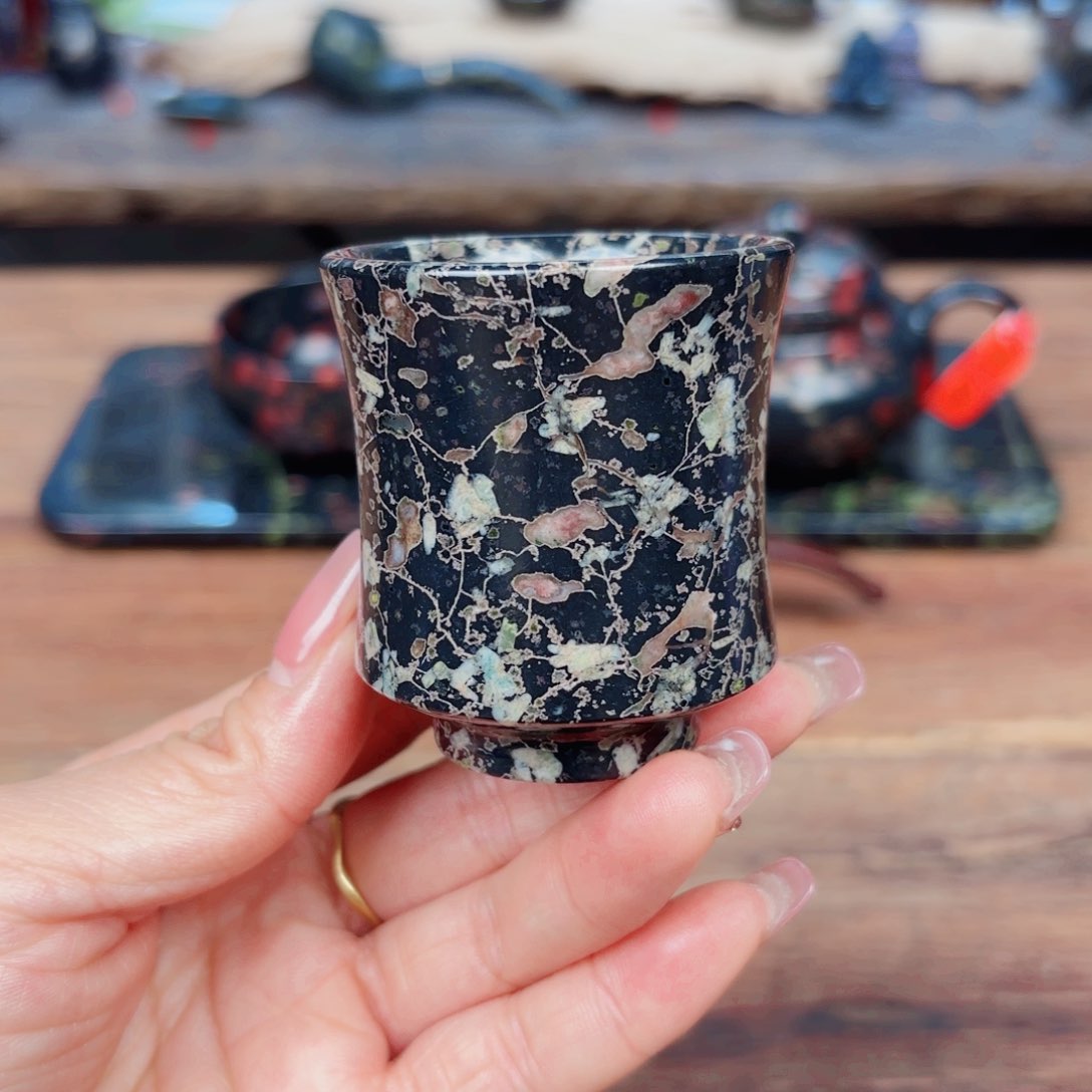 康能美玉瓷安山玉