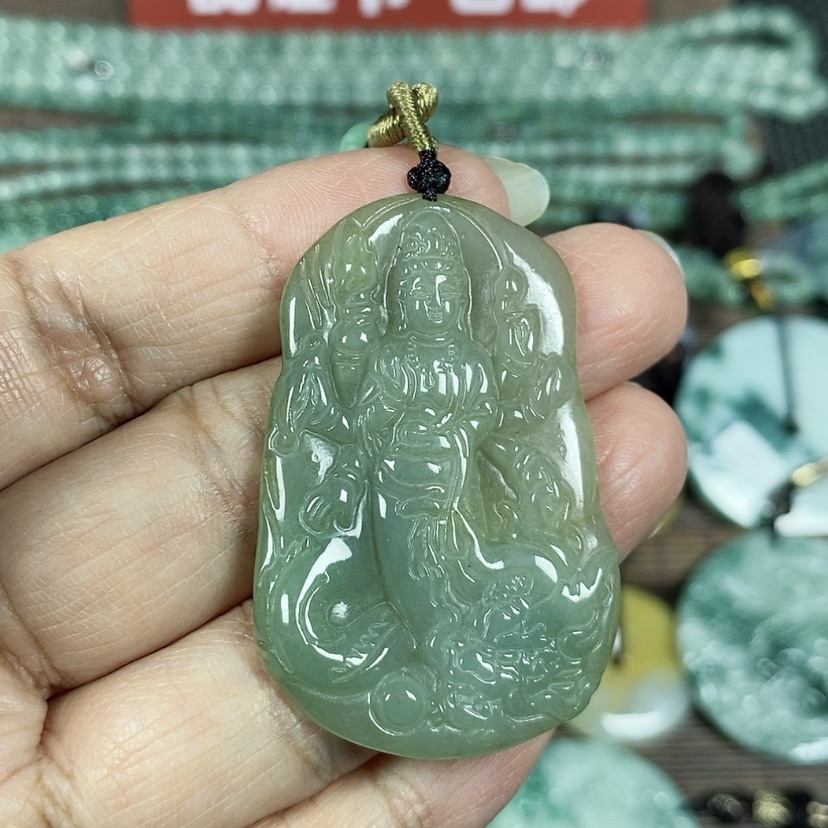 【闪购商品】翡翠颈饰未镶嵌玉吊坠翡翠玉御龙千手观音