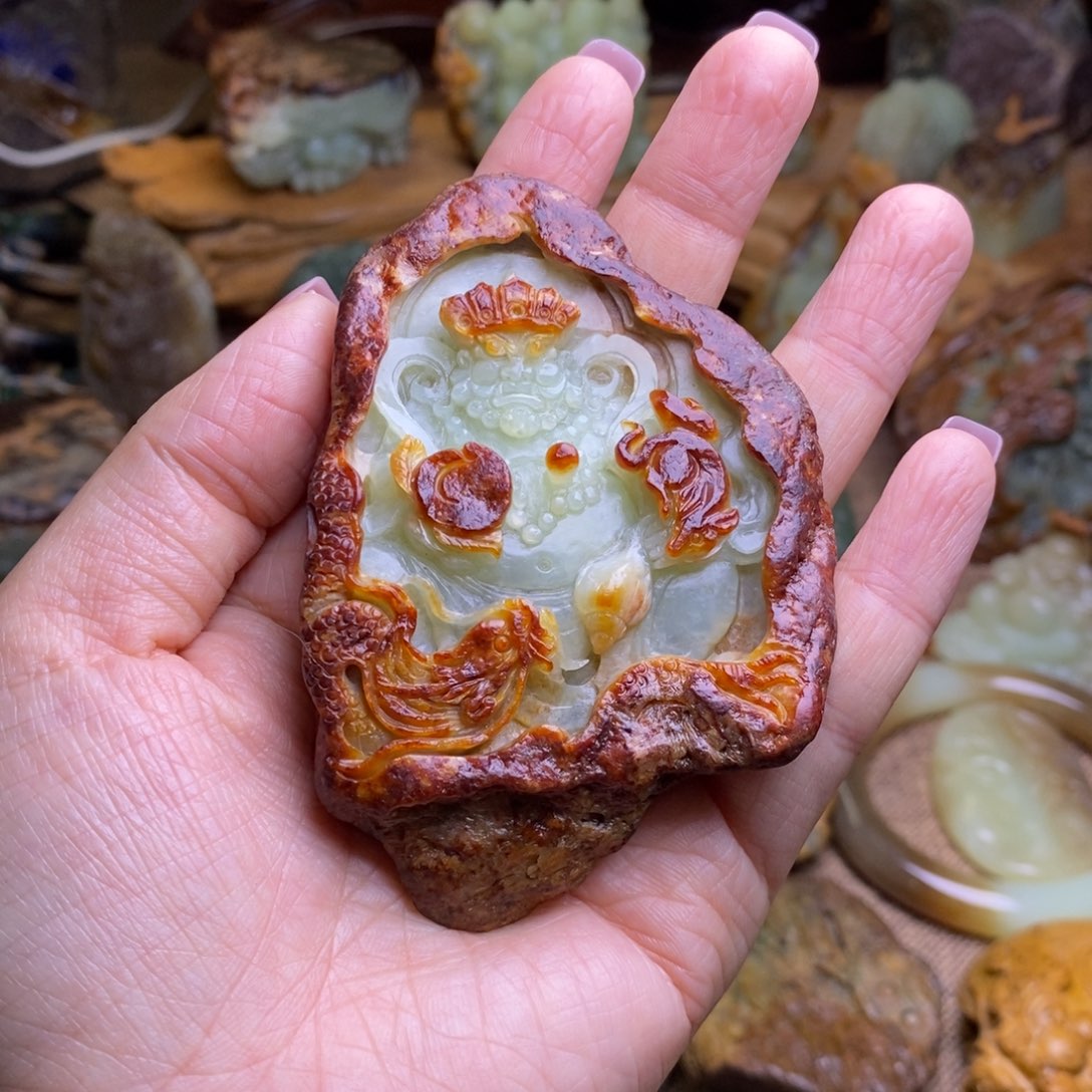 秋***岫岩河磨玉（透闪石质玉）未镶嵌挂件