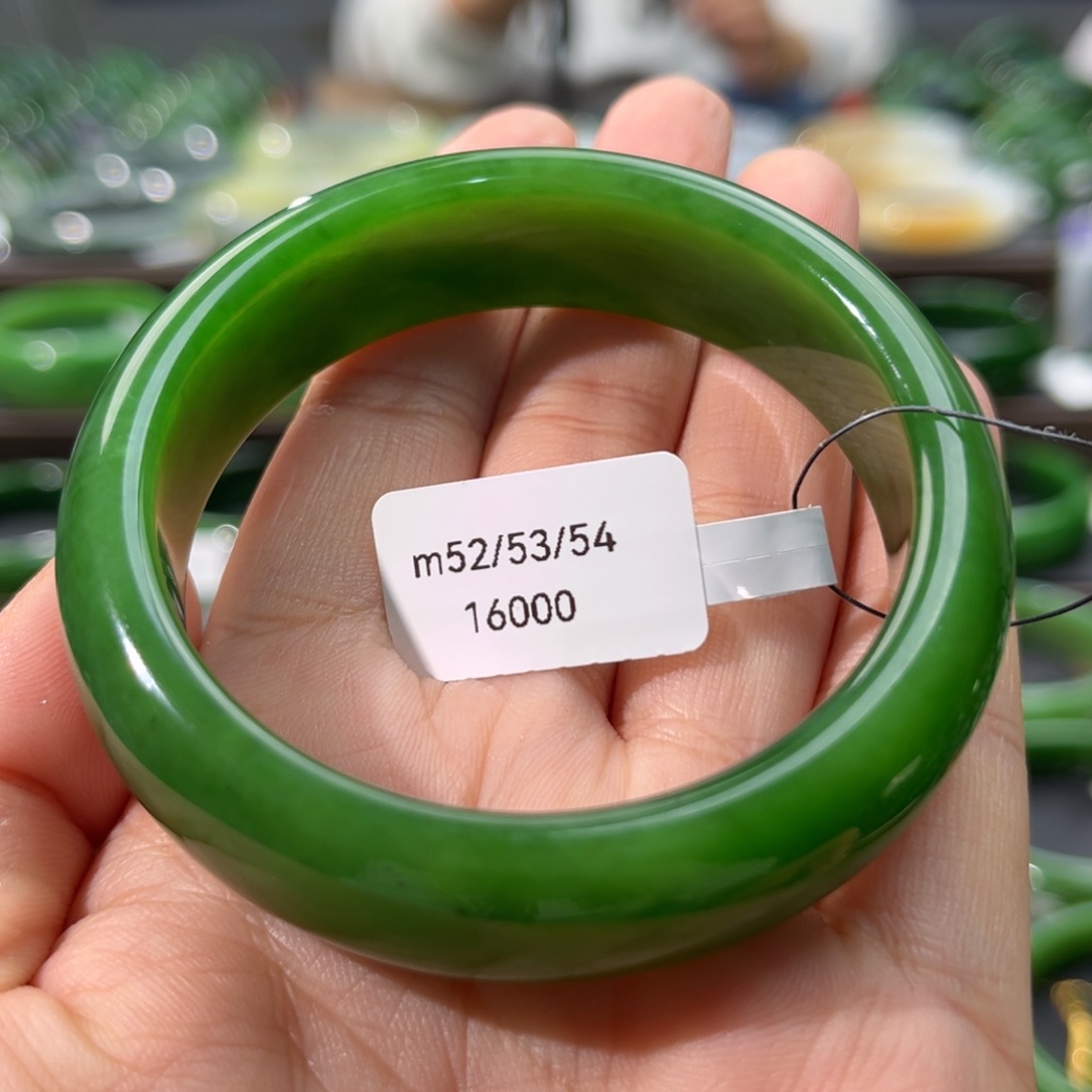 和田玉（碧玉）手镯未镶嵌