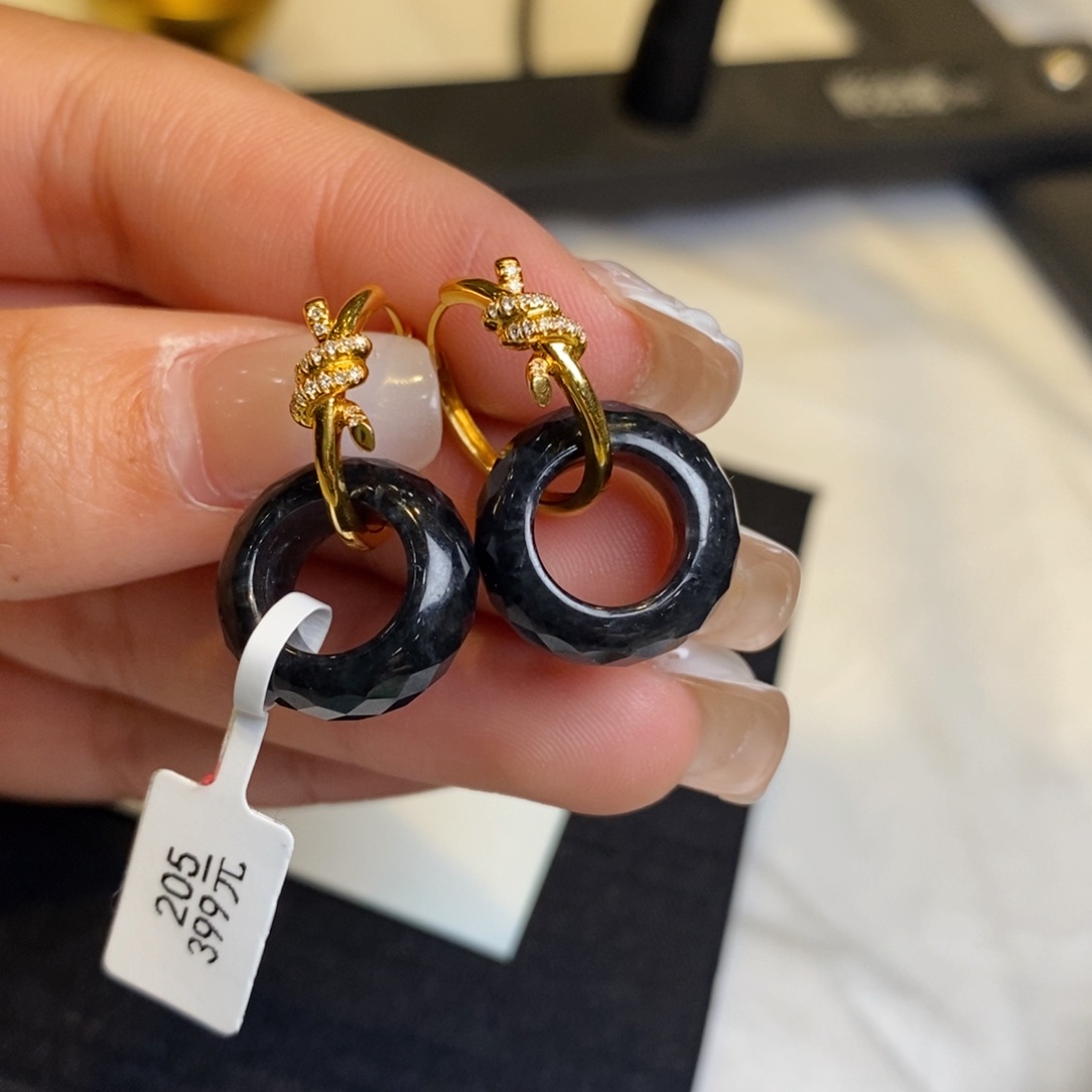 翡翠耳饰18K金镶嵌设计款耳包➕轮胎圈