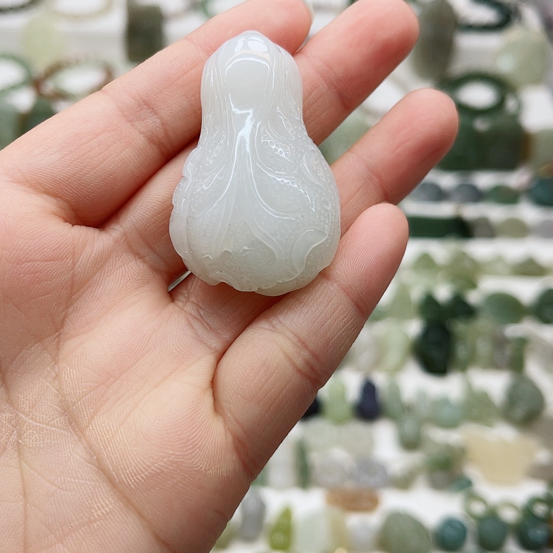 和田玉定制未镶嵌十*?