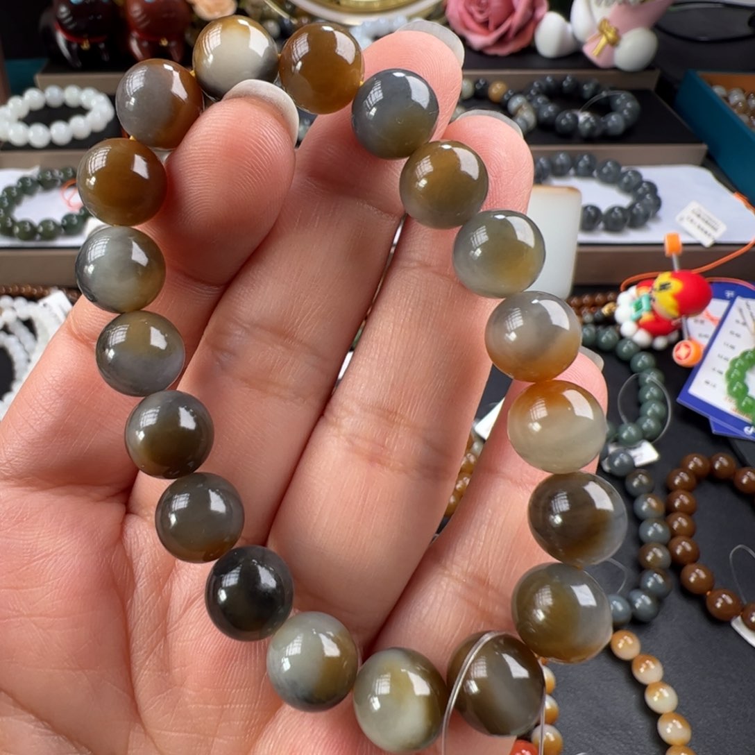 和田玉手链未镶嵌颗颗楼兰精品三色