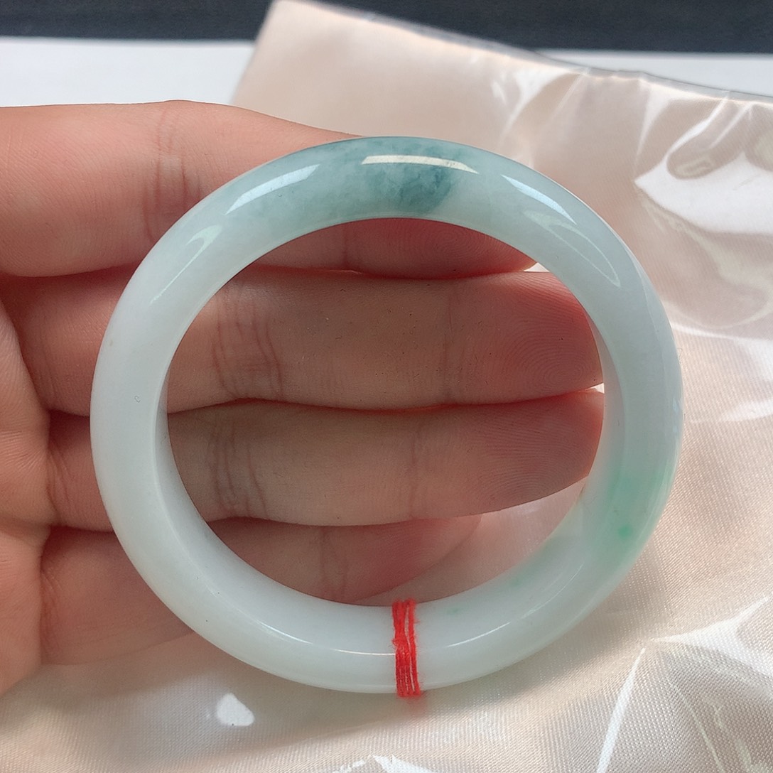 翡翠手镯未镶嵌332号